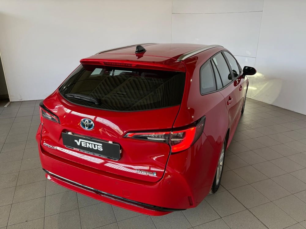 Toyota Corolla Touring Sports usata a Monza e Brianza (6)