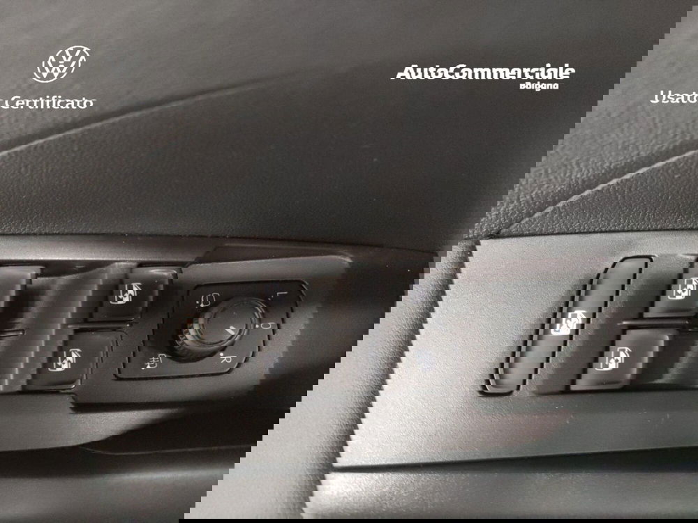 Volkswagen T-Cross usata a Bologna (9)