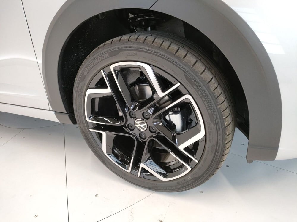 Volkswagen Taigo nuova a Bologna (7)