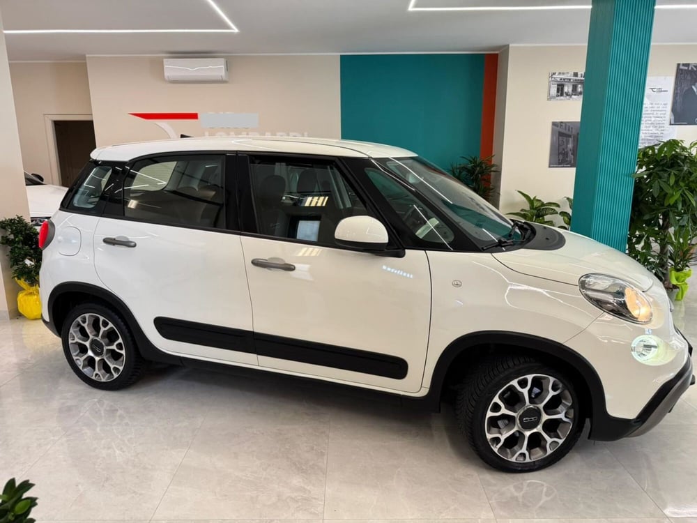Fiat 500L usata a Salerno (8)