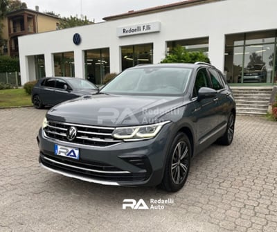 Volkswagen Tiguan 2.0 TDI 150 CV SCR DSG 4MOTION Elegance del 2022 usata a Casatenovo