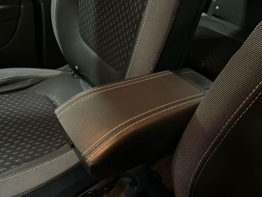 Renault Captur usata a Prato (16)