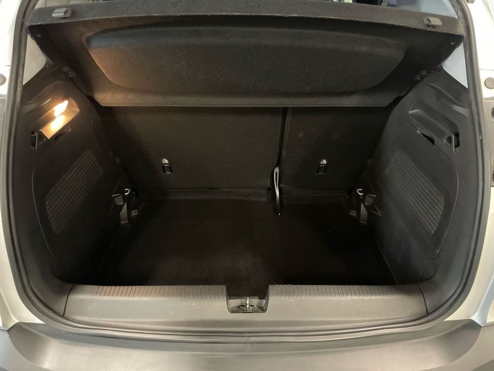 Opel Crossland X usata a Prato (8)