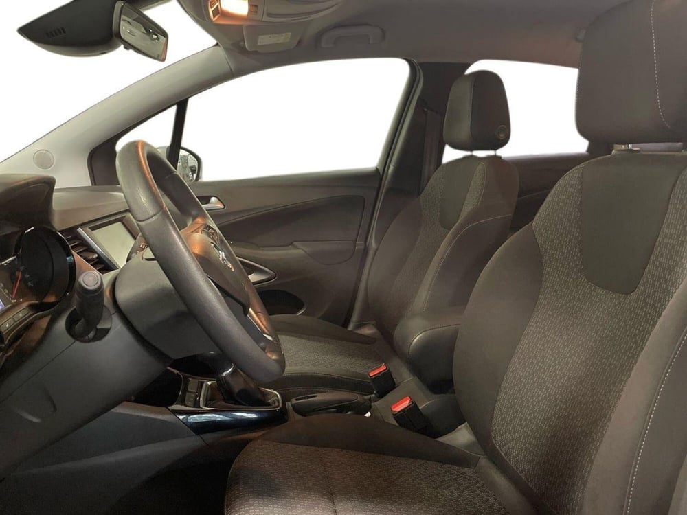 Opel Crossland X usata a Prato (9)