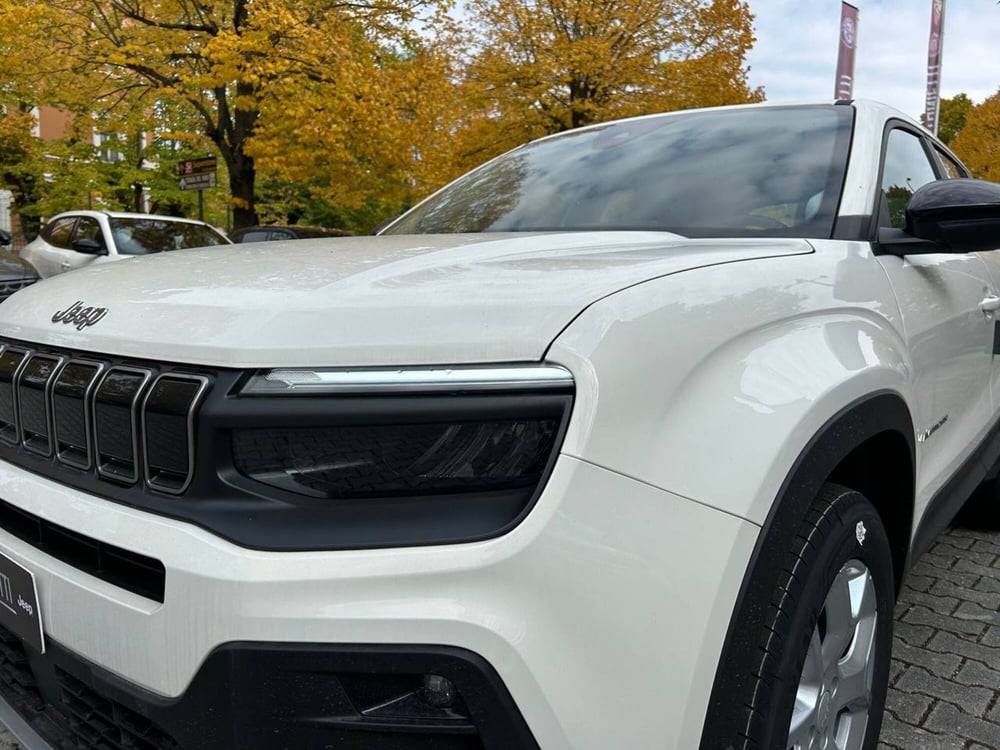 Jeep Avenger nuova a Ancona (15)