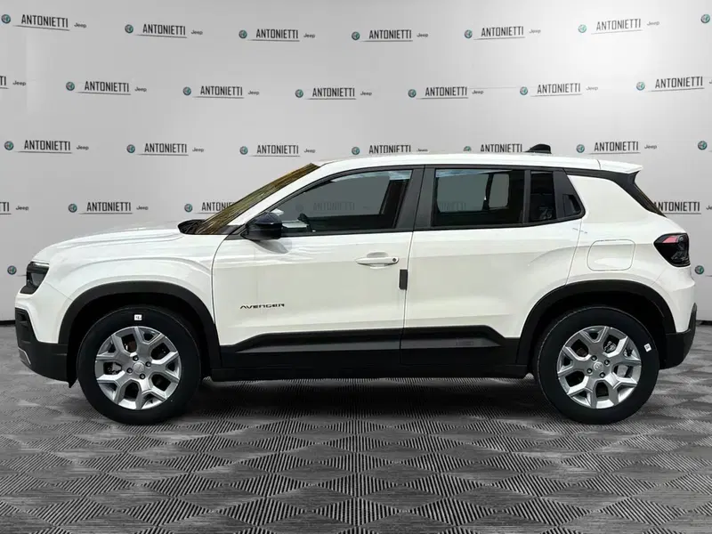 Jeep Avenger nuova a Ancona (8)
