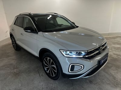 Volkswagen T-Roc 2.0 tdi Style 115cv del 2022 usata a Avezzano