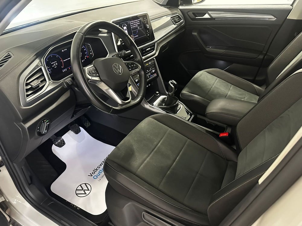Volkswagen T-Roc usata a L'Aquila (11)