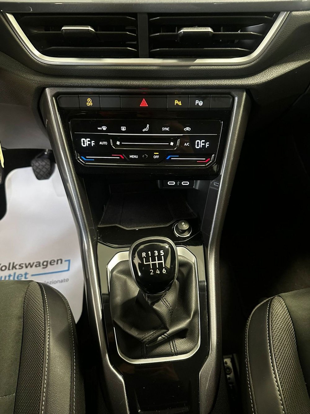 Volkswagen T-Roc usata a L'Aquila (18)