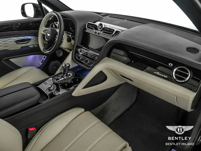 Bentley Bentayga usata a Milano (14)