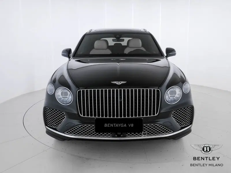 Bentley Bentayga usata a Milano (2)