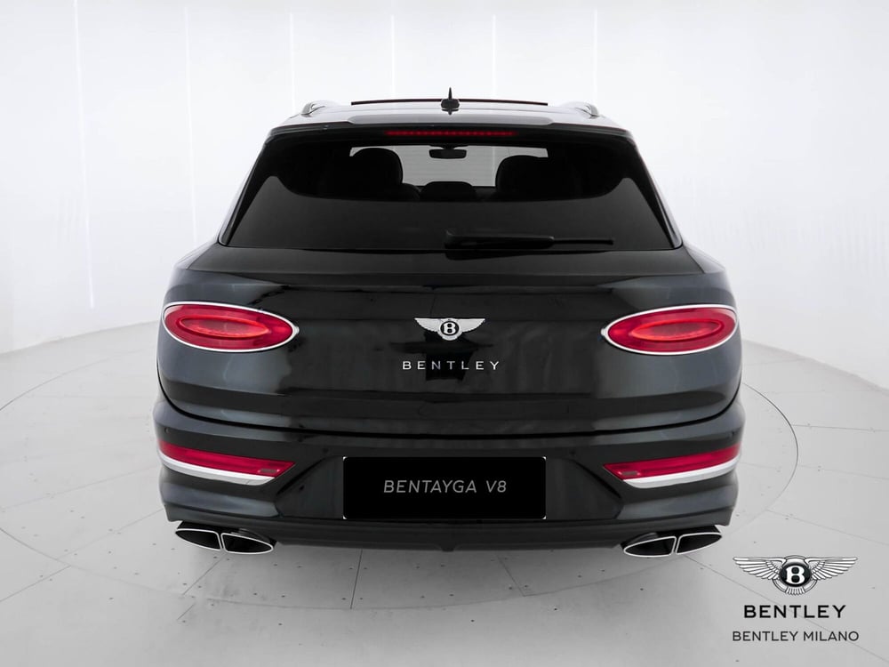 Bentley Bentayga usata a Milano (4)