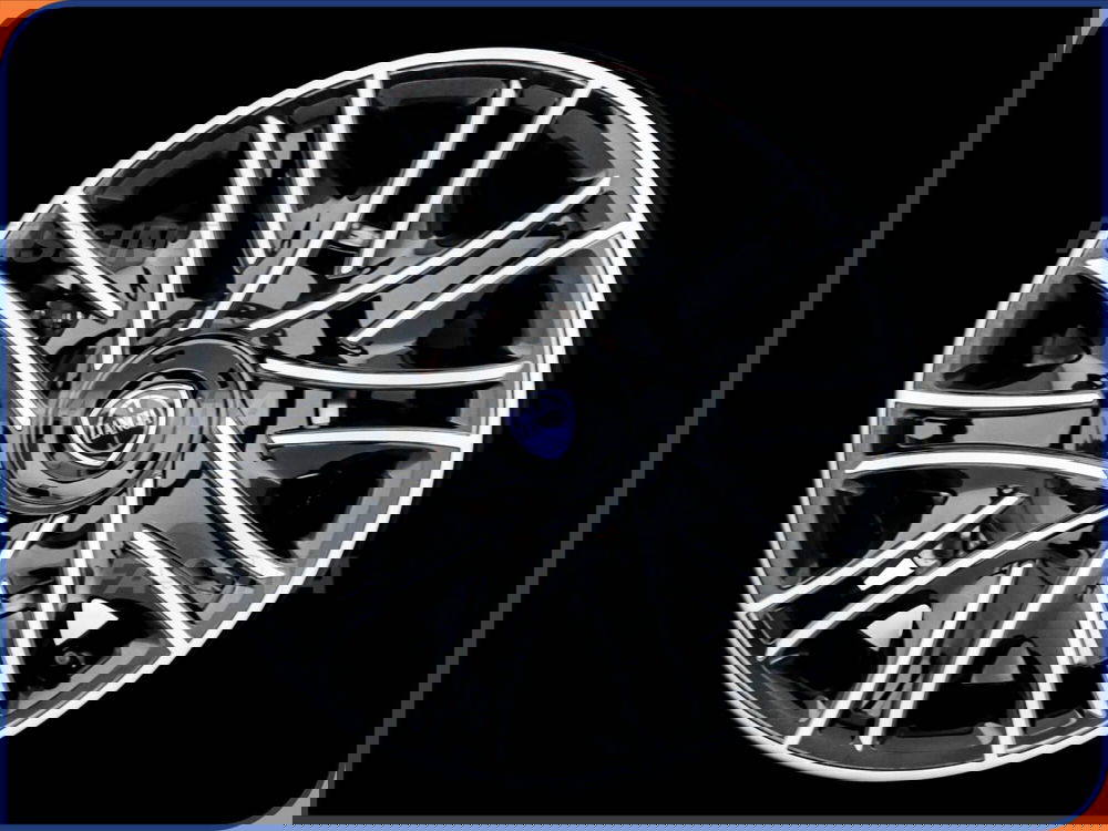 Lancia Ypsilon usata a Milano (7)