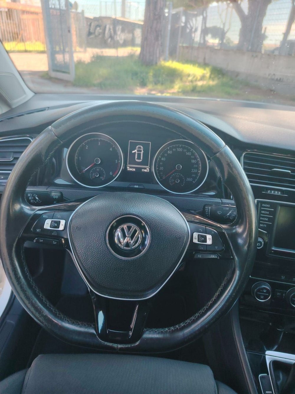 Volkswagen Golf usata a Massa-Carrara (20)