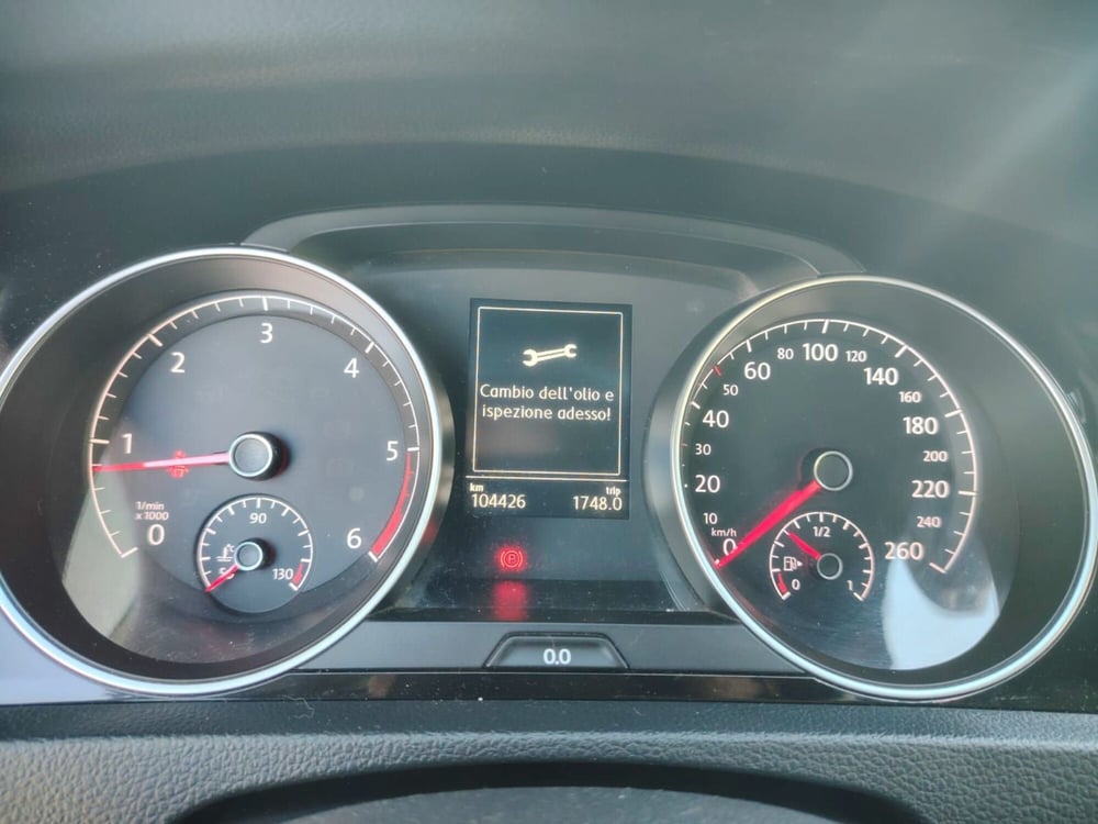 Volkswagen Golf usata a Massa-Carrara (9)