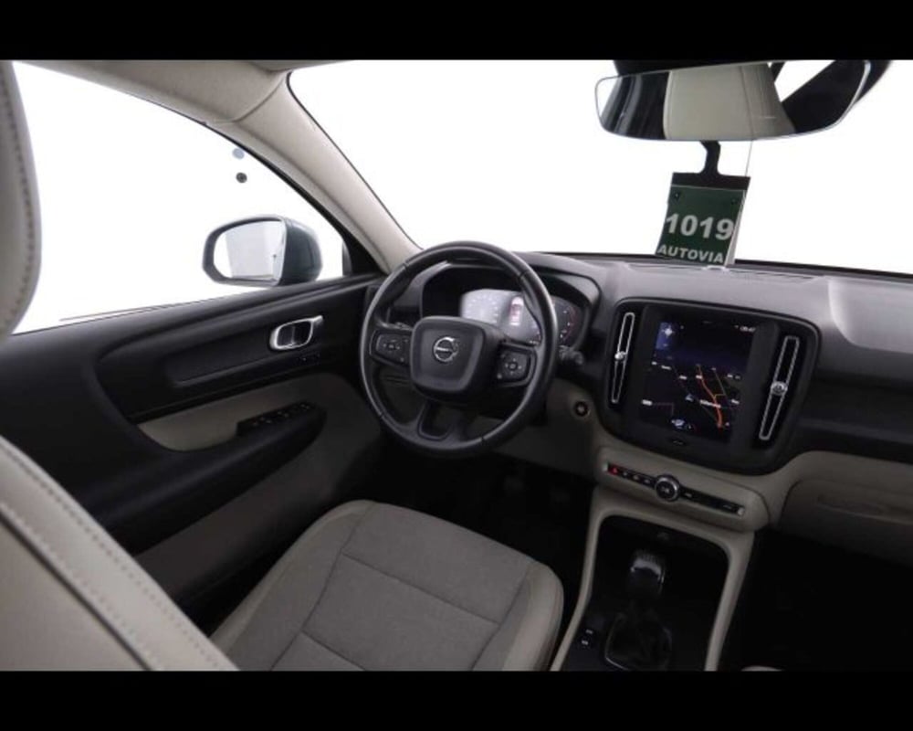 Volvo XC40 usata a Bologna (14)