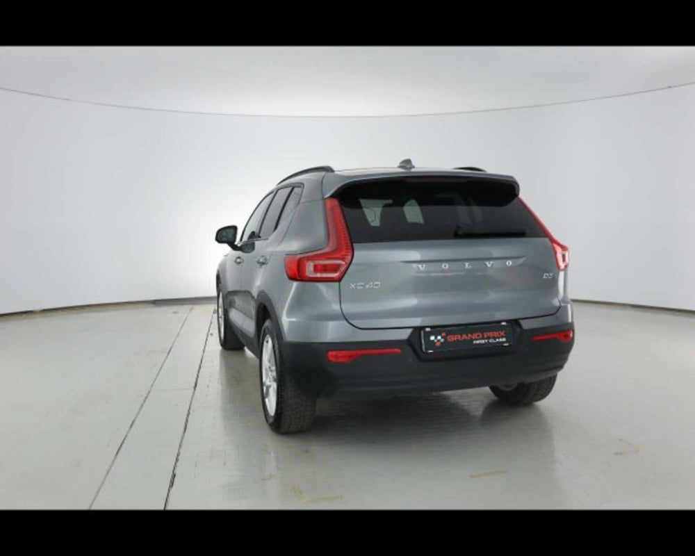 Volvo XC40 usata a Bologna (4)