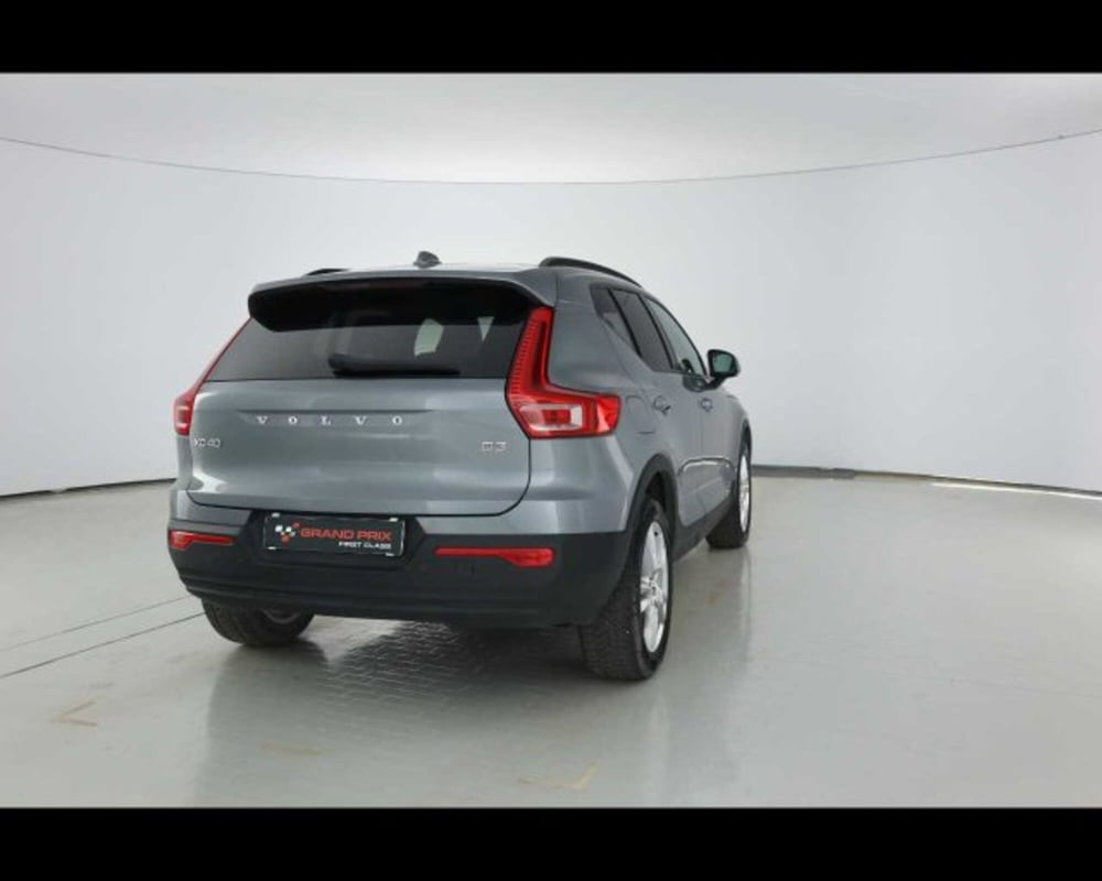 Volvo XC40 usata a Bologna (6)