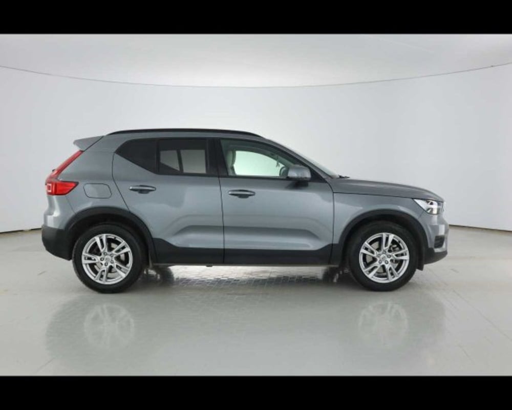 Volvo XC40 usata a Bologna (7)