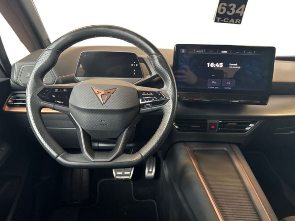 Cupra Born usata a Bologna (13)