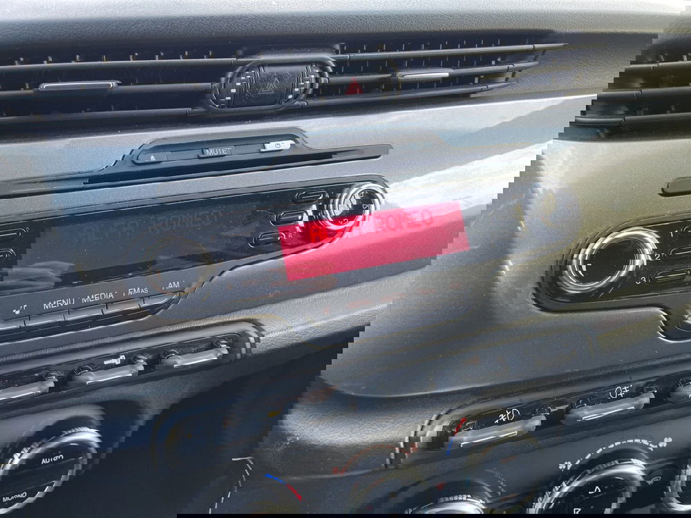Alfa Romeo Giulietta usata a Parma (14)