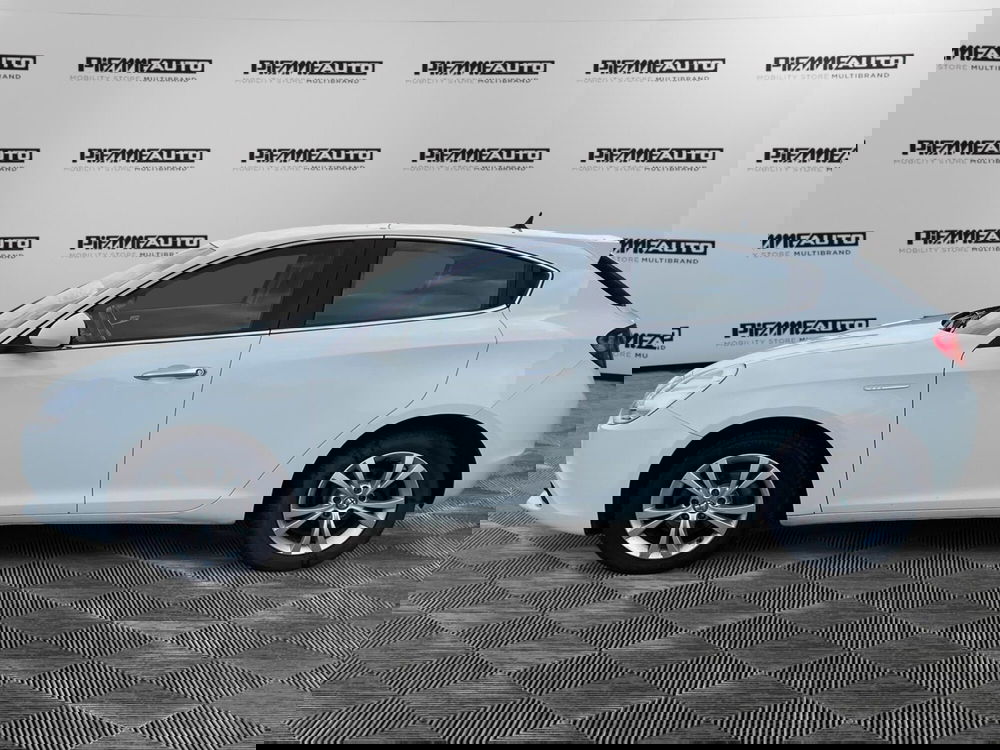 Alfa Romeo Giulietta usata a Parma (2)