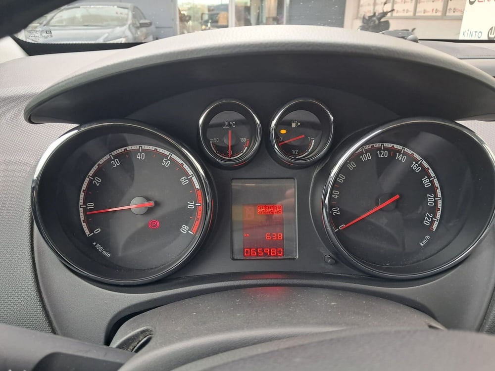 Opel Meriva usata a Cagliari (11)