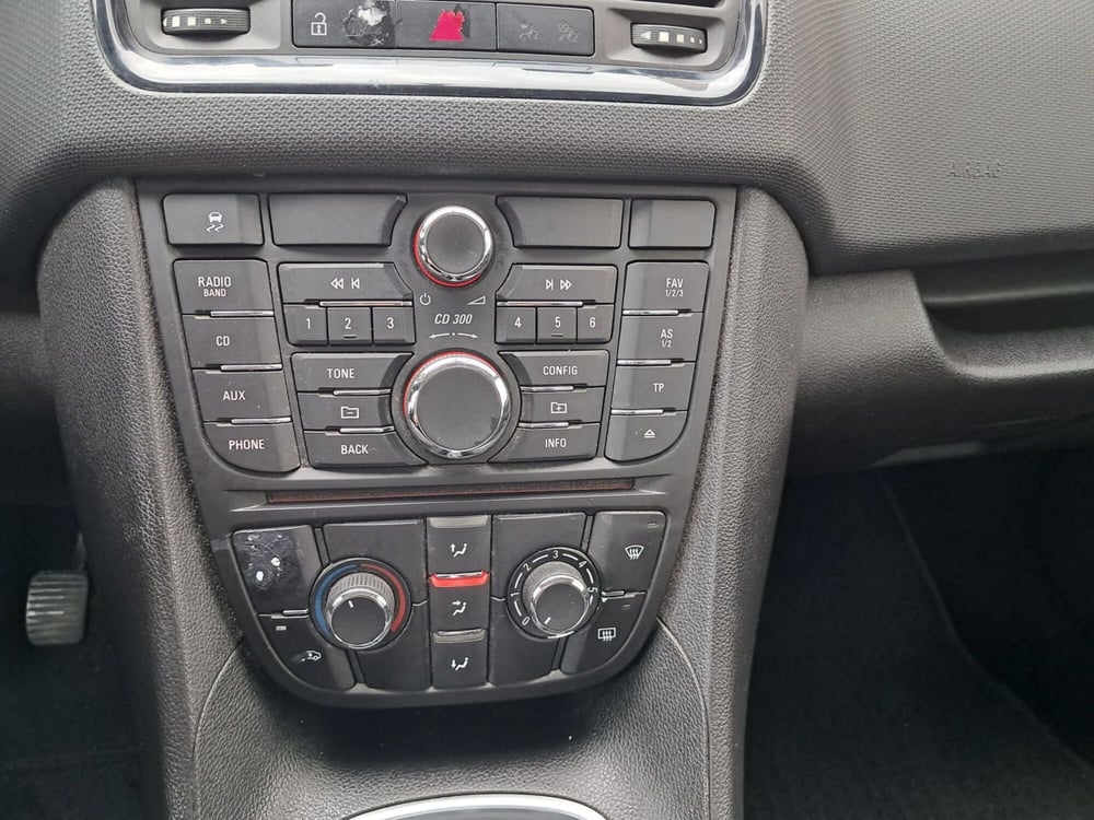 Opel Meriva usata a Cagliari (15)