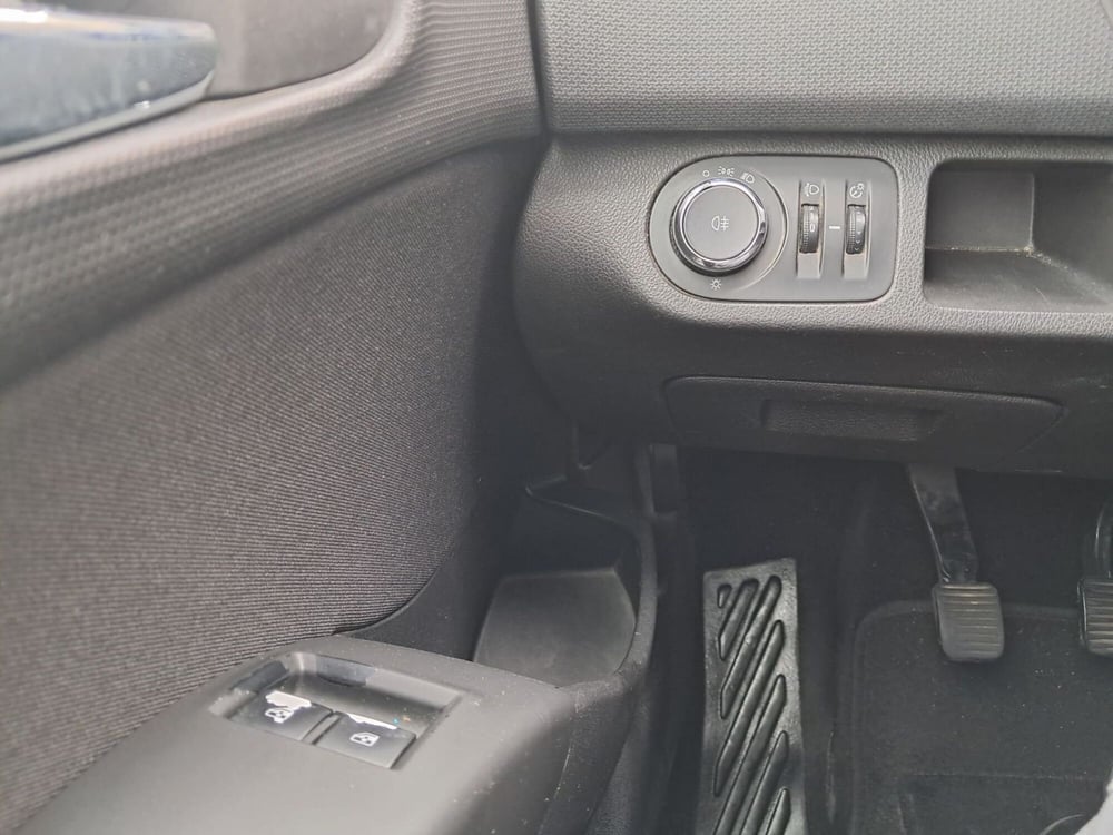 Opel Meriva usata a Cagliari (9)
