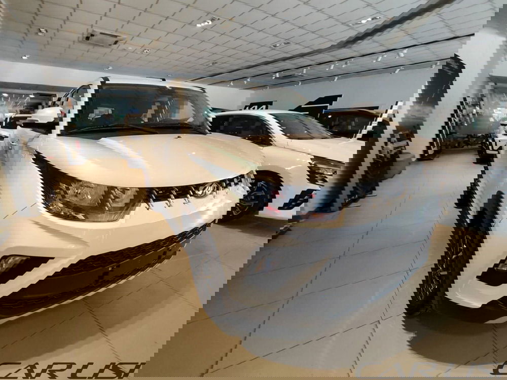 Mahindra KUV100 nuova a Foggia (3)