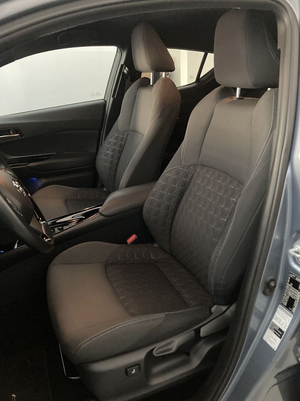 Toyota Toyota C-HR usata a Barletta-Andria-Trani (8)