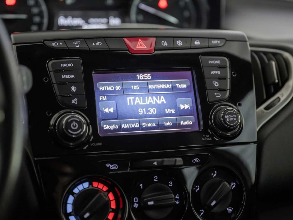 Lancia Ypsilon usata a Foggia (16)