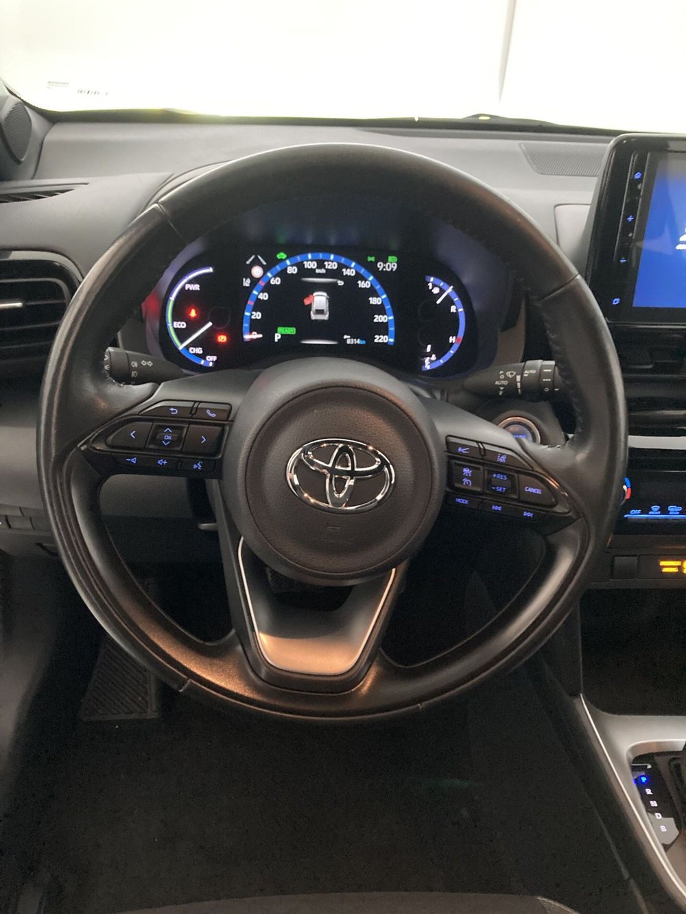 Toyota Yaris Cross usata a Barletta-Andria-Trani (10)