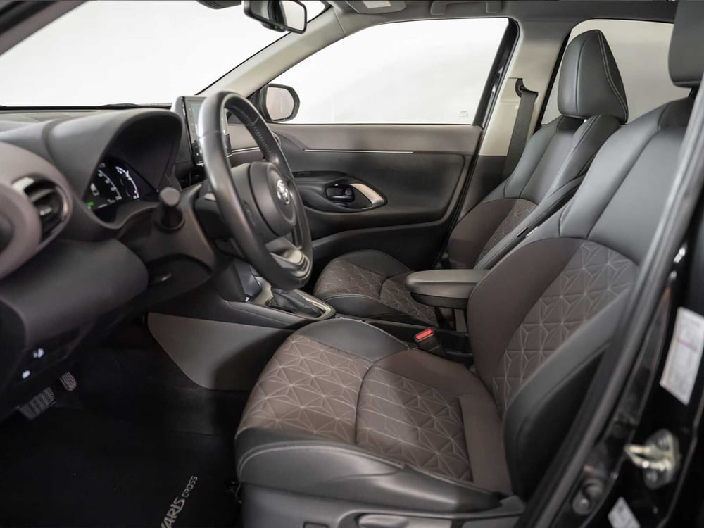 Toyota Yaris Cross usata a Foggia (12)