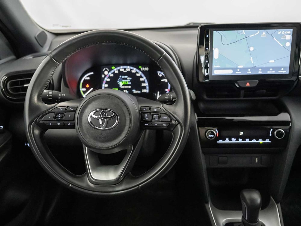 Toyota Yaris Cross usata a Foggia (10)
