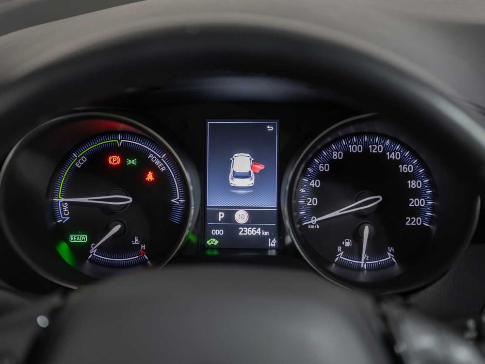 Toyota Toyota C-HR usata a Foggia (13)