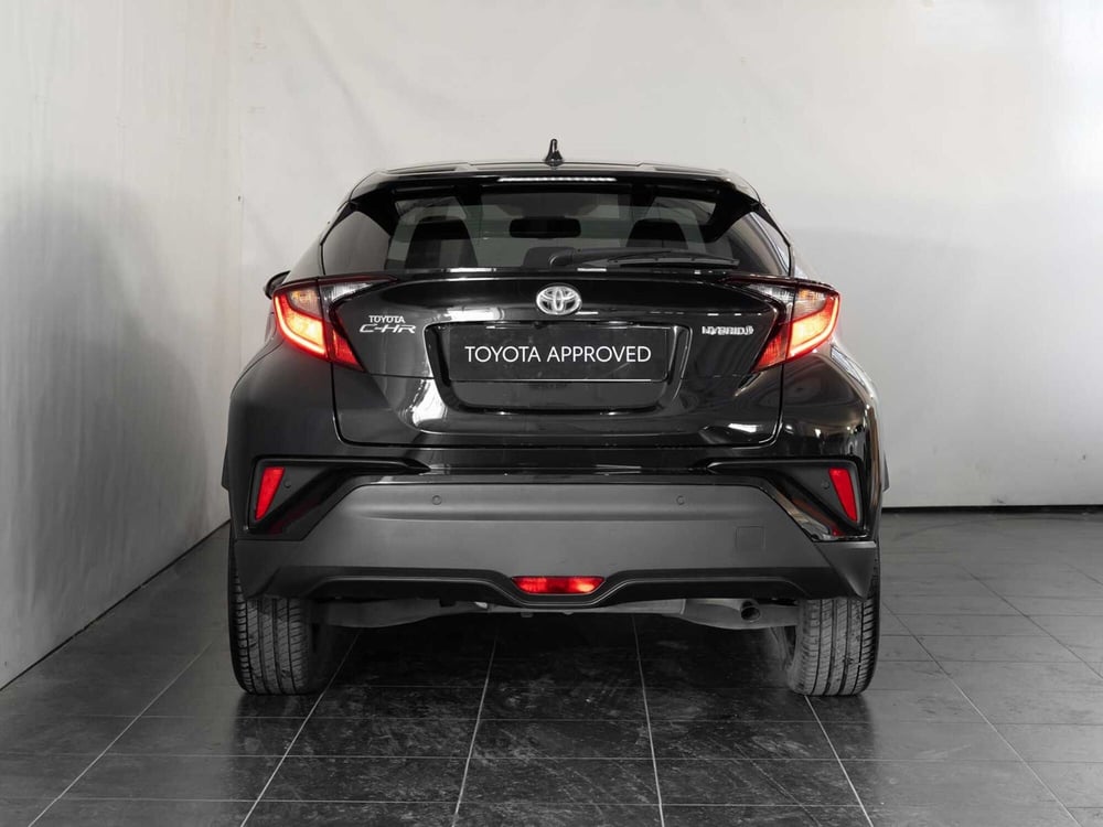 Toyota Toyota C-HR usata a Foggia (4)
