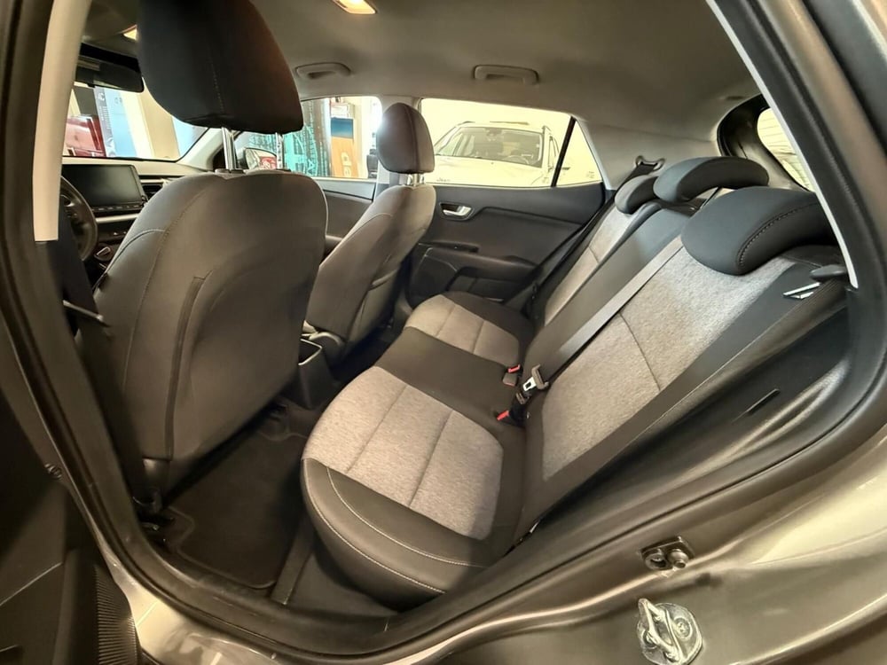 Kia Stonic usata a Arezzo (16)