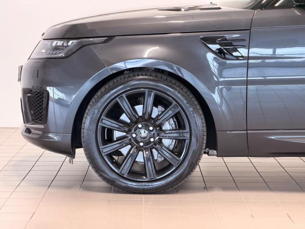 Land Rover Range Rover Sport usata a Venezia (3)
