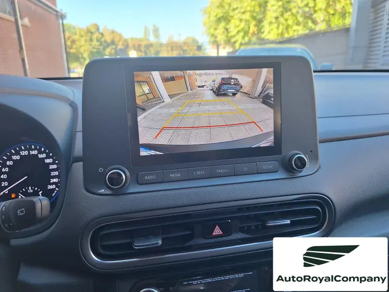 Hyundai Kona usata a Roma (9)