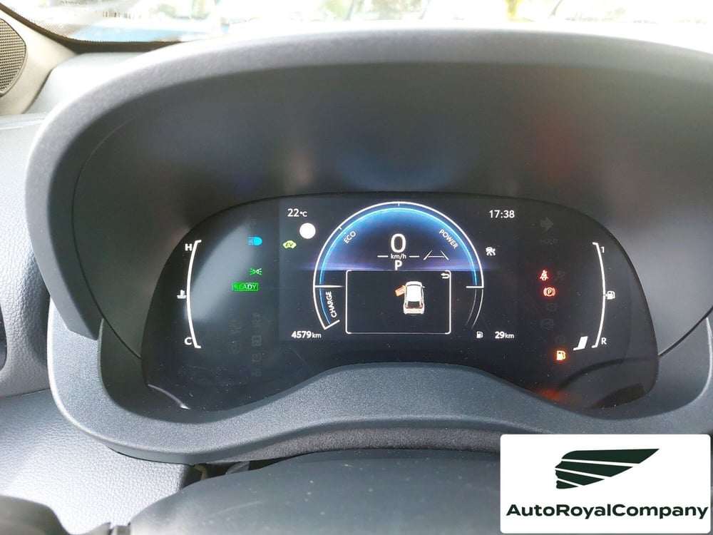 Toyota Yaris Cross usata a Roma (13)