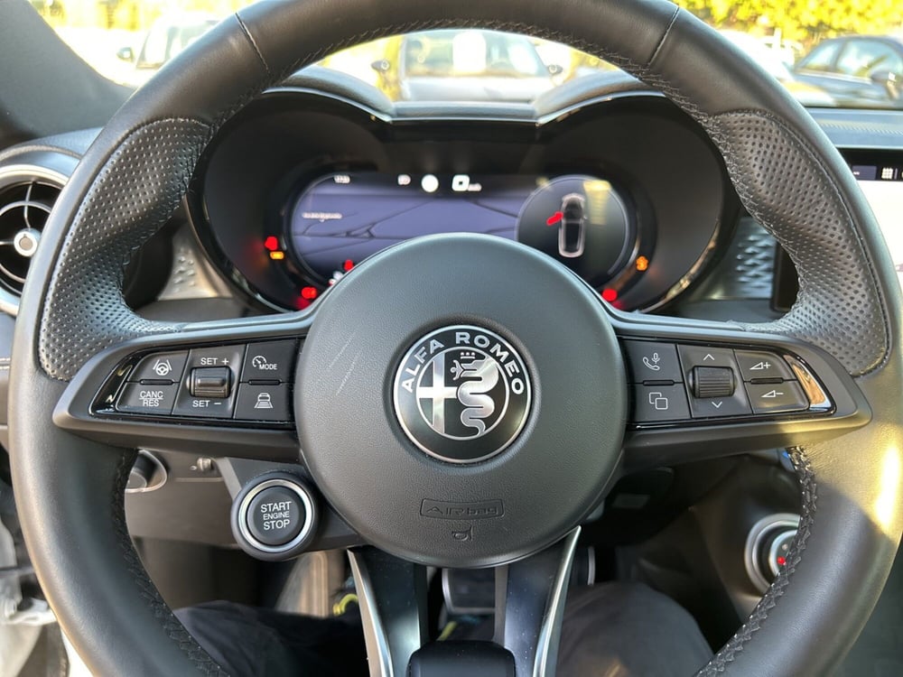 Alfa Romeo Tonale usata a Roma (17)