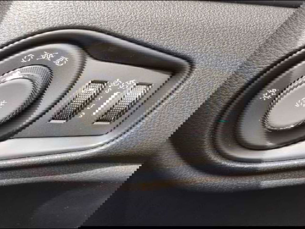 Jeep Renegade usata a Roma (16)