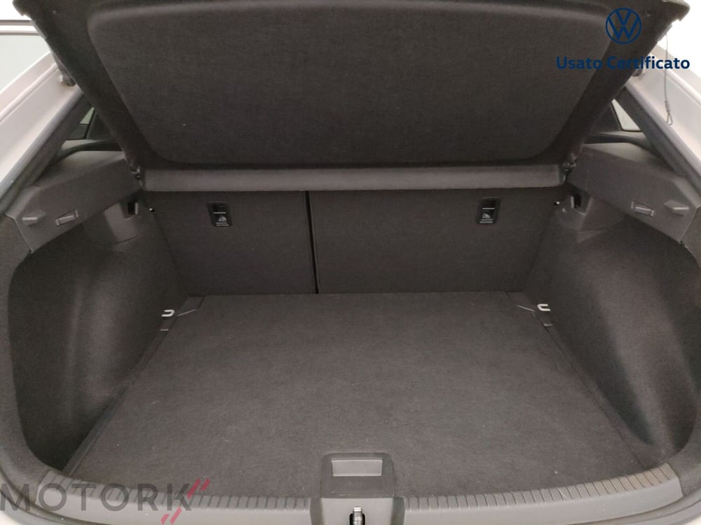 Volkswagen Taigo usata a Varese (10)