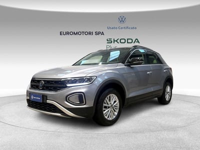 Volkswagen T-Roc 1.0 TSI Life del 2023 usata a Monteriggioni