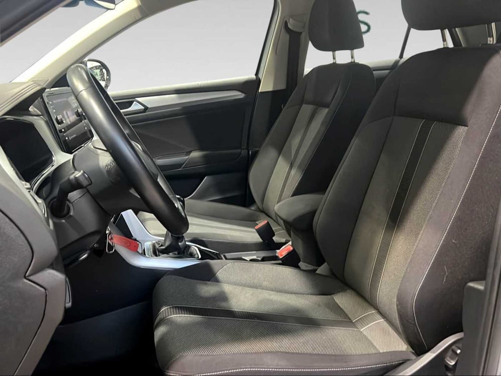 Volkswagen T-Roc usata a Siena (11)