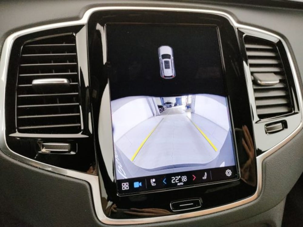 Volvo XC90 nuova a Modena (16)