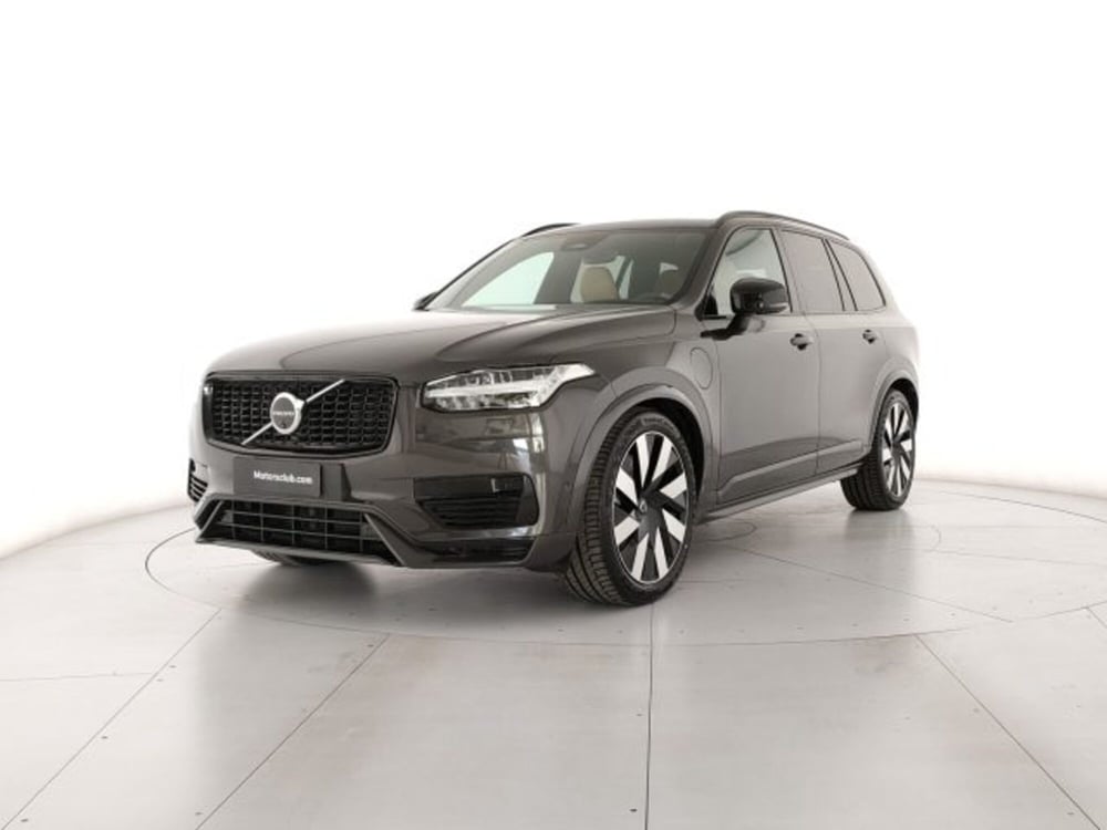 Volvo XC90 nuova a Modena (2)