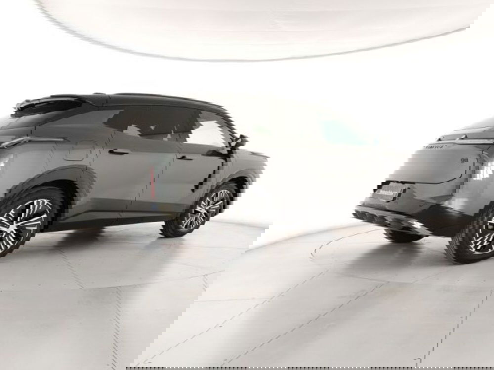 Lynk & Co 08 nuova a Modena (5)