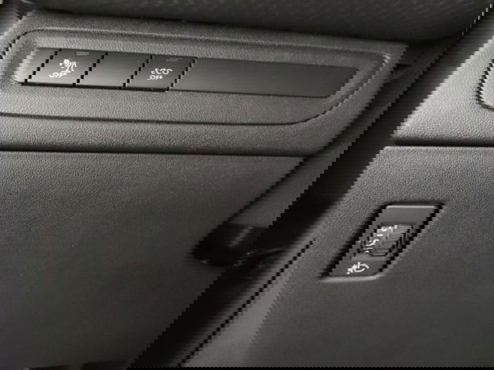 Peugeot 2008 usata a Modena (11)